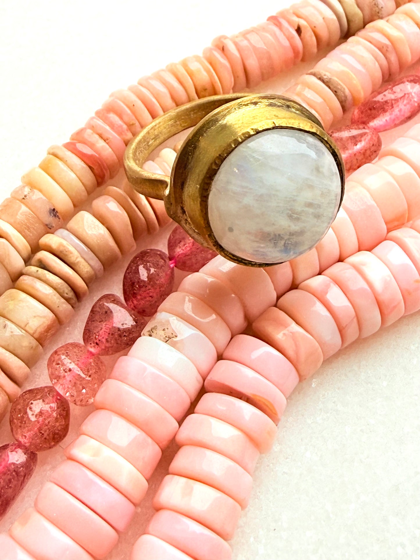 Jaipur Soul: Handmade Moonstone (round)